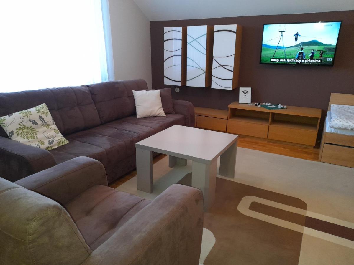 Apartmani Exit Pale Buitenkant foto