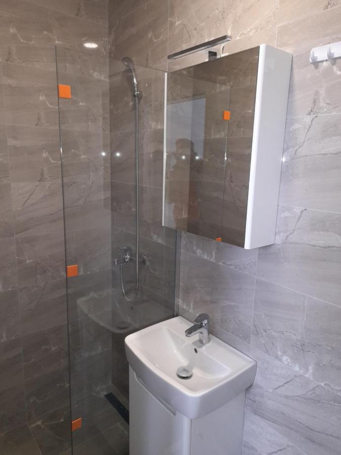 Apartmani Exit Pale Buitenkant foto
