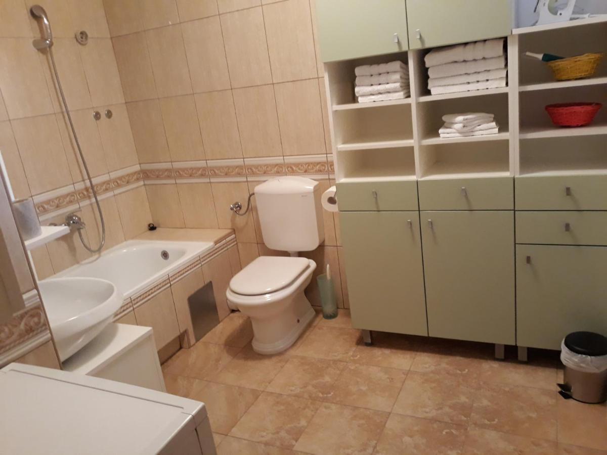 Apartmani Exit Pale Buitenkant foto