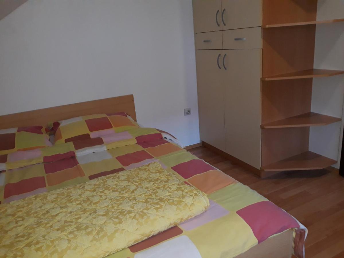 Apartmani Exit Pale Buitenkant foto